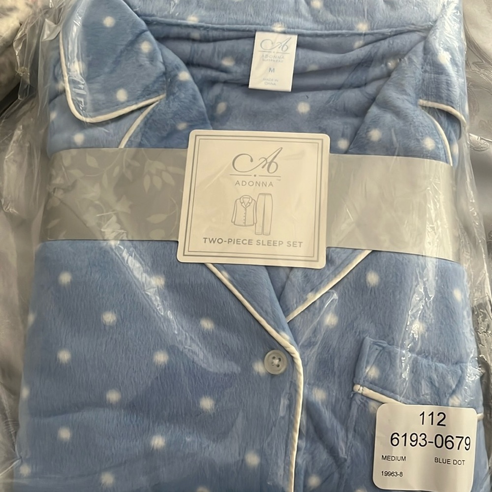 Adonna 2pc pj sleep set NWT